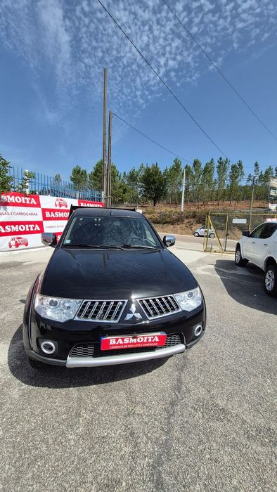 Mitsubishi L200 Pick Up 4x4 Inform Cabine Dupla
