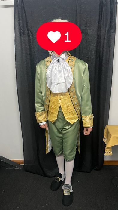 Vendo Fatos Cosplay Antigos