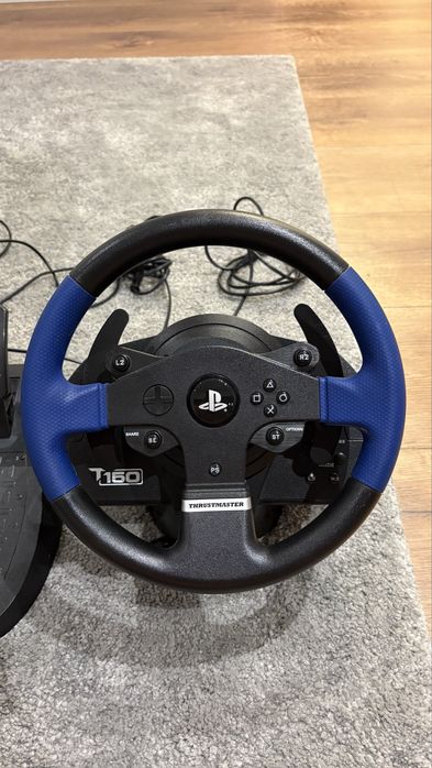 Volante Thrustmaster T150 + Pedais