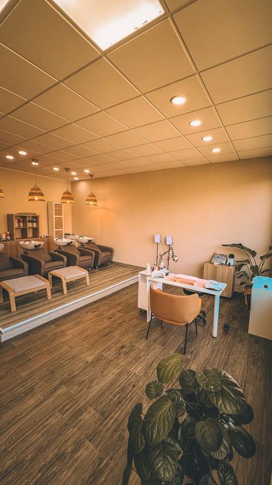 aluguer mesa manicure