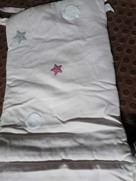 Conjunto de cama de grades Rosa da Pim Pam Pum