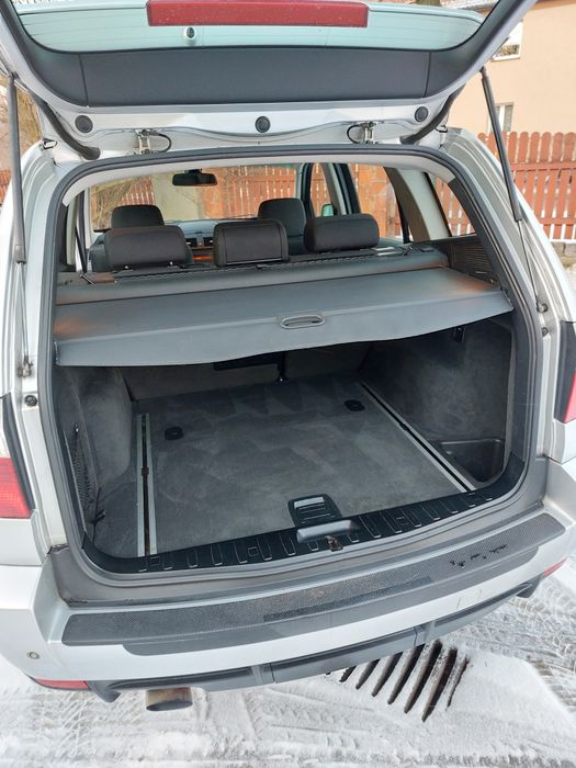 BMW x3 z napędem 4x4.
