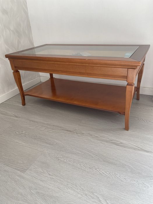 Mesa de centro em madeira