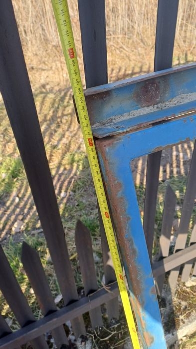 Krata drzwi do kontenera