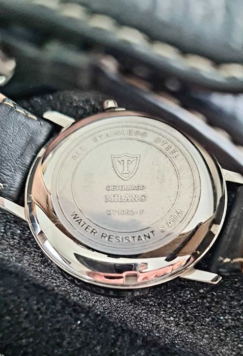 Relógio cronógrafo DETOMASO Milano DT1052-E