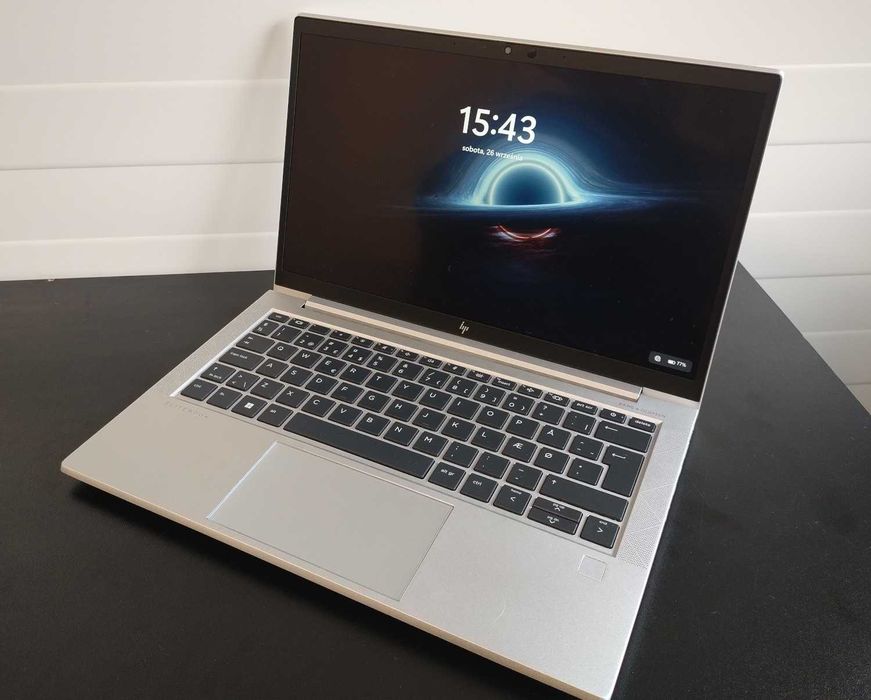 HP Elitebook 835 G8, RAM 32GB DDR4, Ryzen 7 Pro 5850u, Dotykowy 13,3 cala, 512GB NVME SSD, Laptop i zasilacz