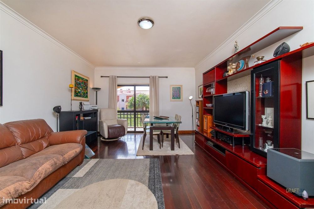 Apartamento T2 com Garagem | Costa da Guia, Cascais