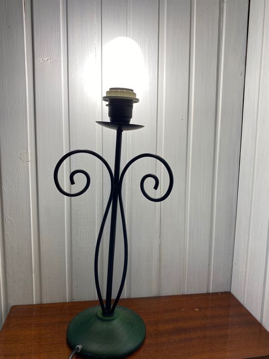 Candeeiro vintage em ferro