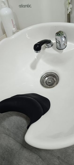 Перукарська мийка