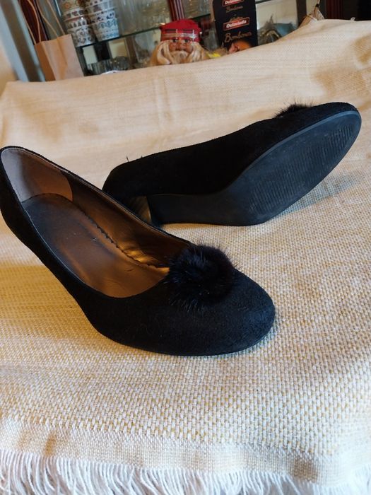 Sapatos pouco usados deixei de usar saltos