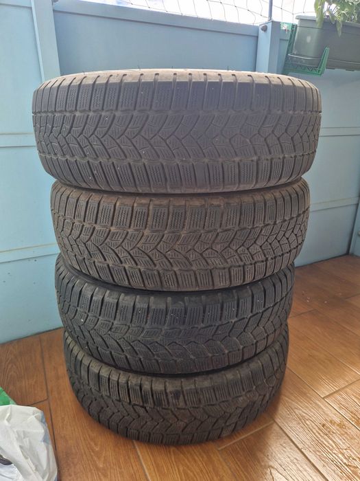 Opony zimowe 185/65 R15, Firestone Winterhawk 3 komplet