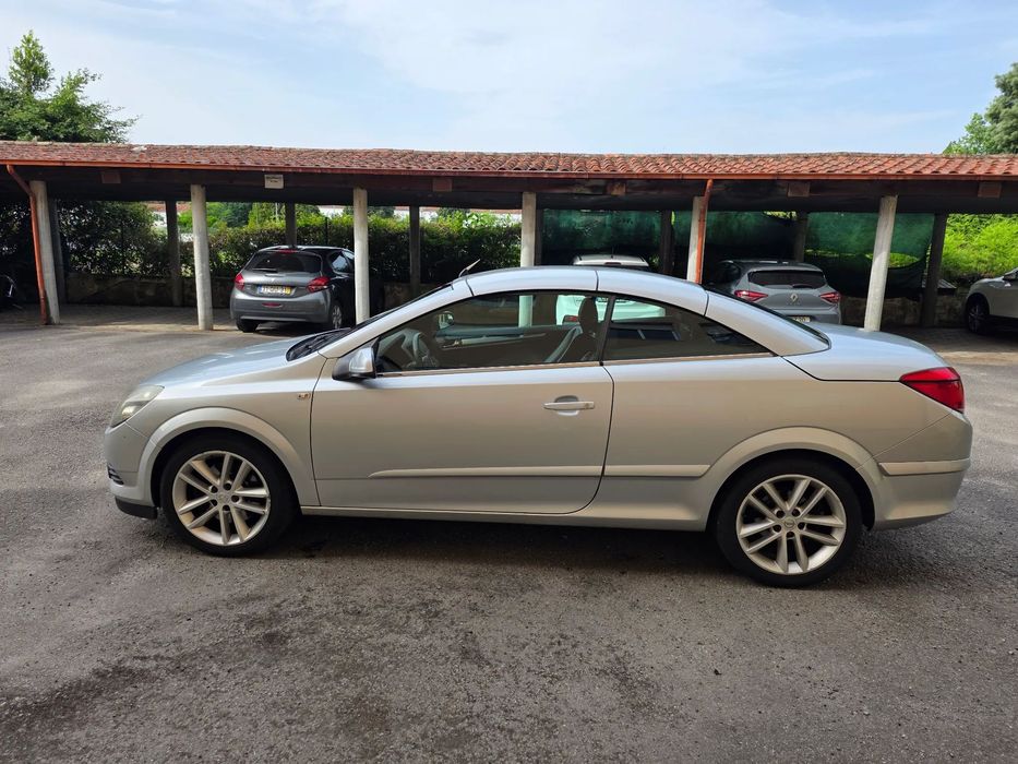 Opel Astra Cabrio TwinTop 1.9 CDTi