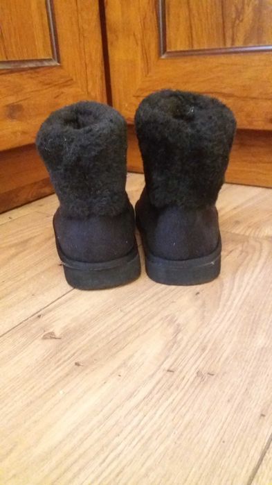 Buty zimowe typu EMU r. 27/28 czarne kotek