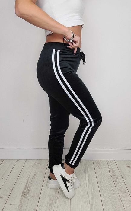 NOWE welurowe SPODNIE dresowe dresy damskie  Czarne rozmiar S/M