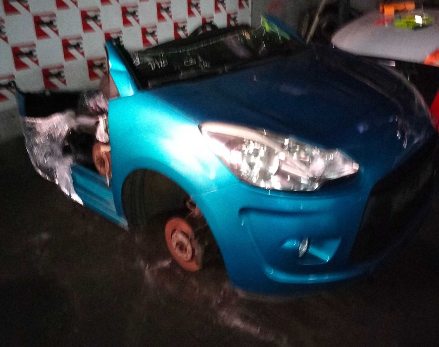 Frente Completa Citroen C3 II 1.4i 2010 #D120