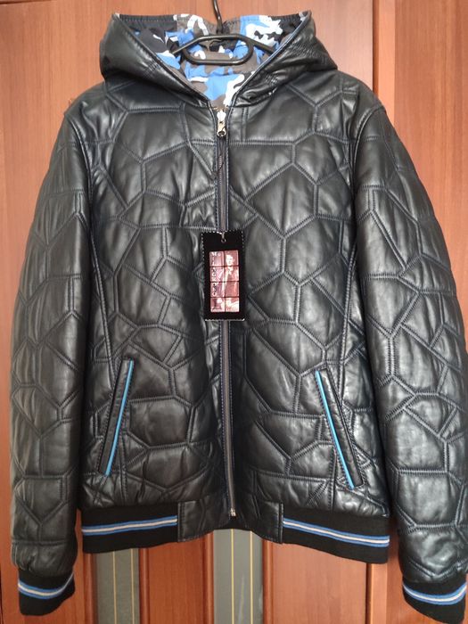 Куртка двухсторонняя натуральная кожа.