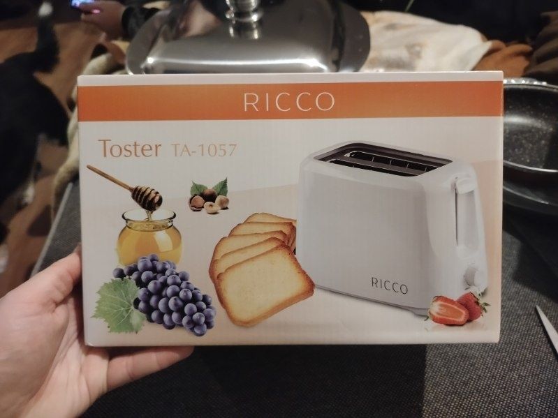 Toster  Ricco TA-1057 nowy