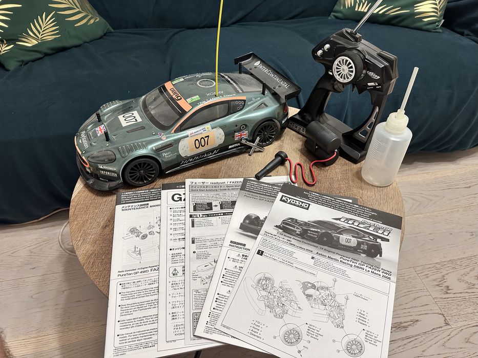 Kyosho 1/10 PureTen GP 4WD FAZER Aston Martin Racing DBR9.