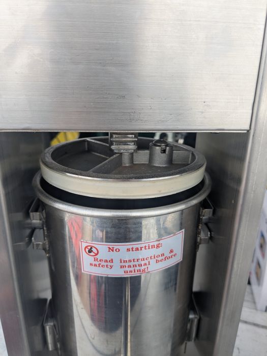 Прес для колбаси