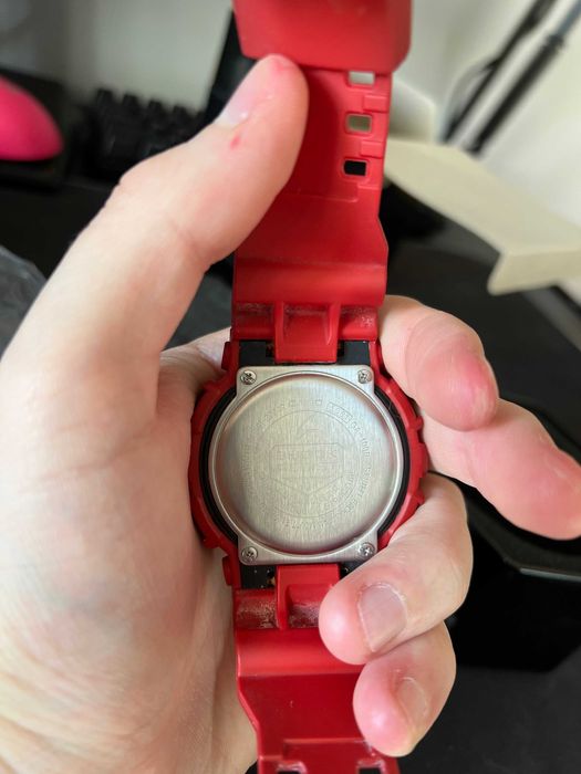 Годиник Casio G-Shock GA-100B червоний