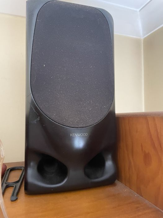 Conjunto de 2 leitores e 2 colunas Kenwood