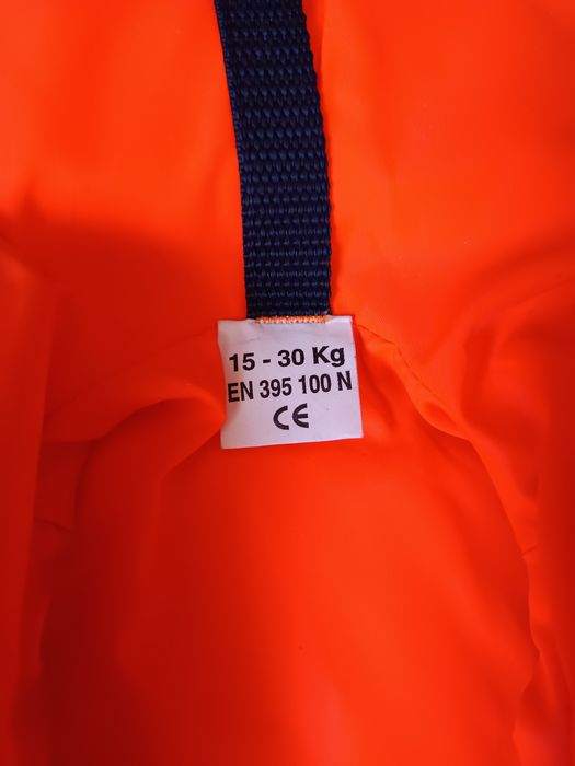 Colete salva vidas de criança