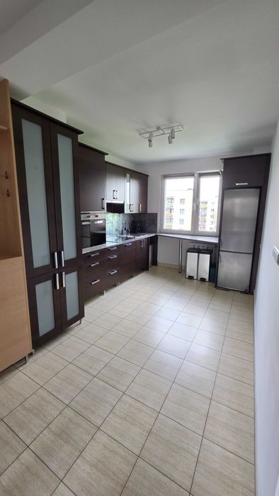 4-pokojowe mieszkanie po remoncie z balkonem, 77,83m² –Os. Słowiańskie, III piętro
