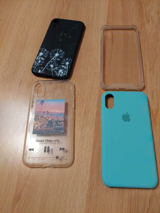 iPhone XR cases in very good condition64584318078595120