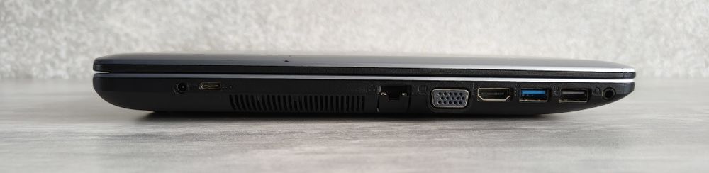 Asus VivoBook Max