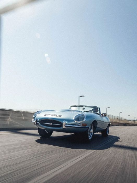 Jaguar E-Type65100468891778122