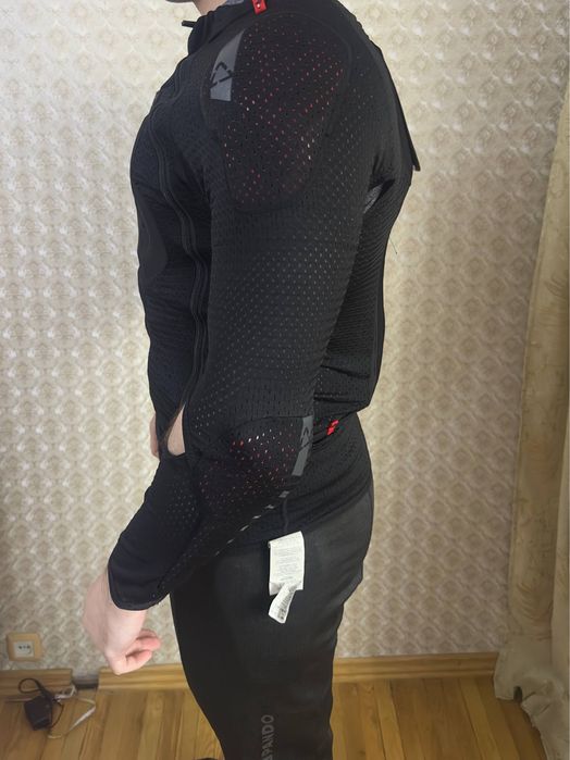 Защитный желет Leatt Body Protector ReaFlex Stealt