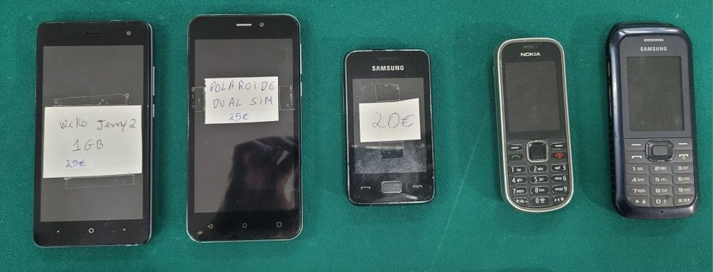 Vários telemóveis para venda