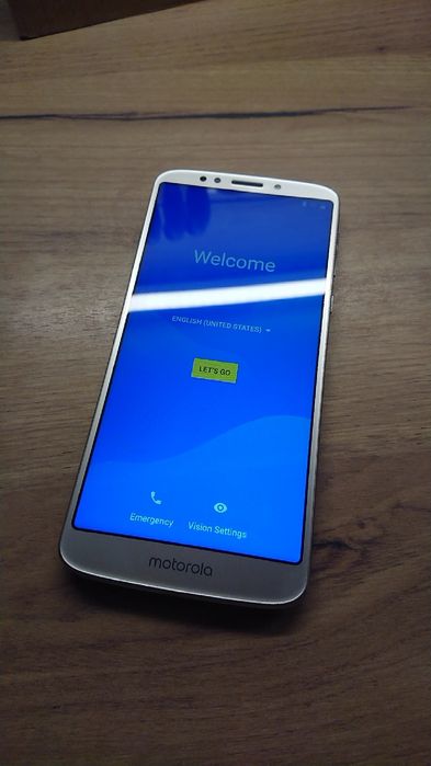 Smartfon Motorola e5 plus