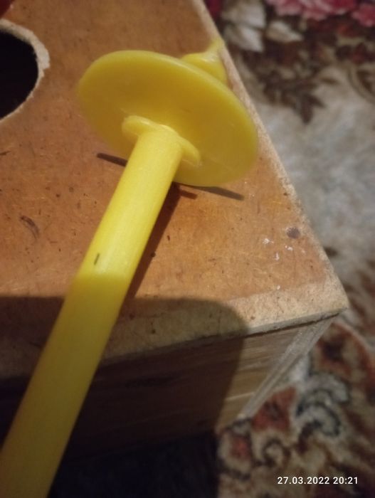 Продам аксесуари  для  папуг