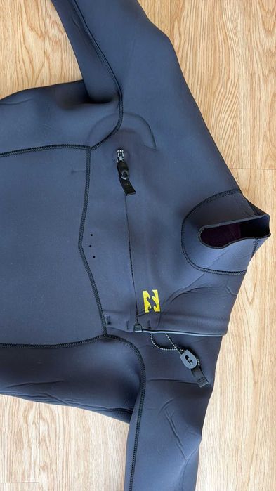 Fato de surf- BILLABONG ABSOLUTE FURNACE 4/3- Tamanho MT