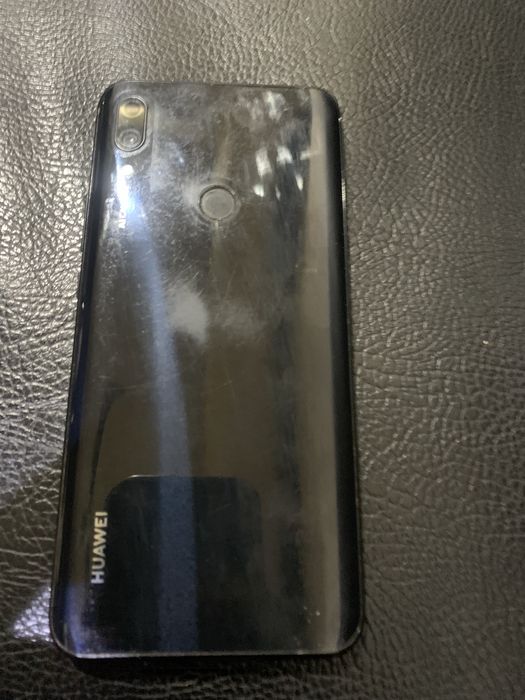 Huawei usado mas como novo a funcionar bem , esta como novo