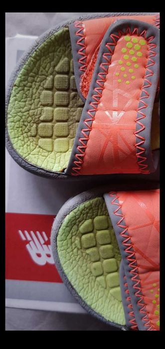 Sandałki piankowe New Balance
