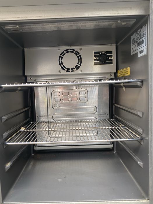 Холодильник -вітрина SFA COOL(Frigolas)