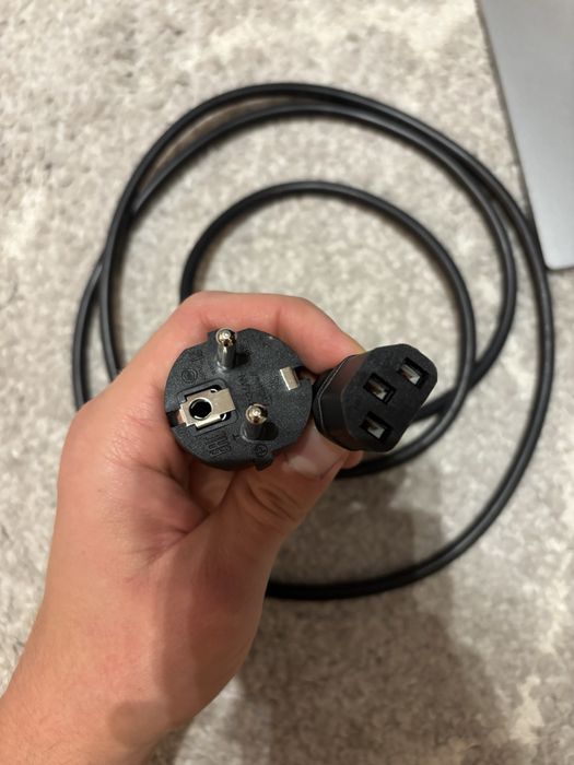 Monitor DELL 23,8 cali