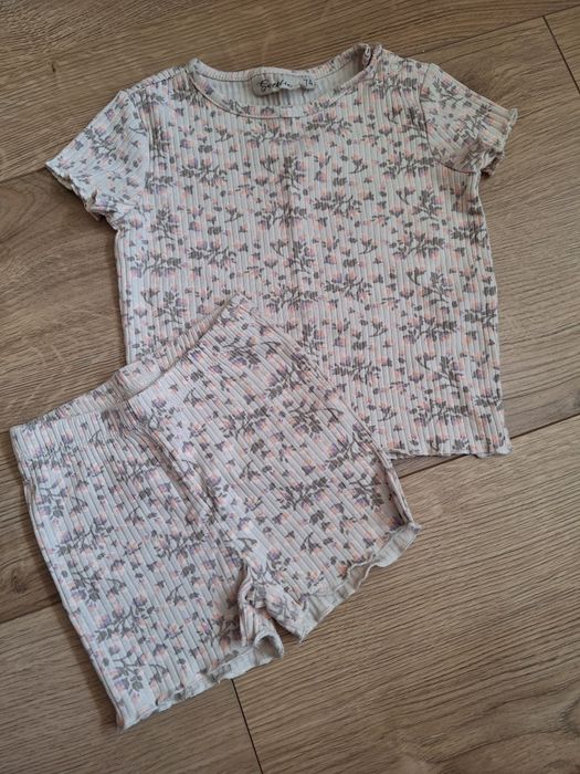 Letnie ubranka dla dziewczynki r.74