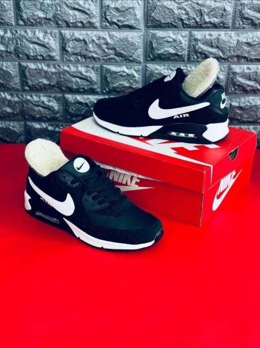 Продам кросівкі Nike Аіr Max