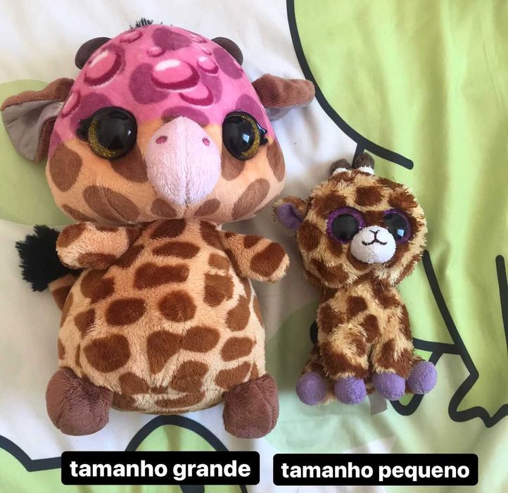 peluche pequeno pinguim