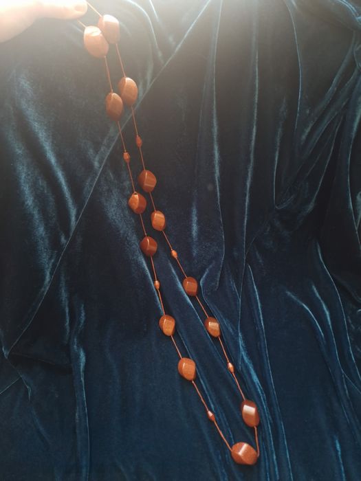 Буси і перстень з авантюрину