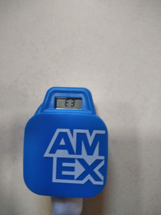 продам портативное радио Wimbledon American Express