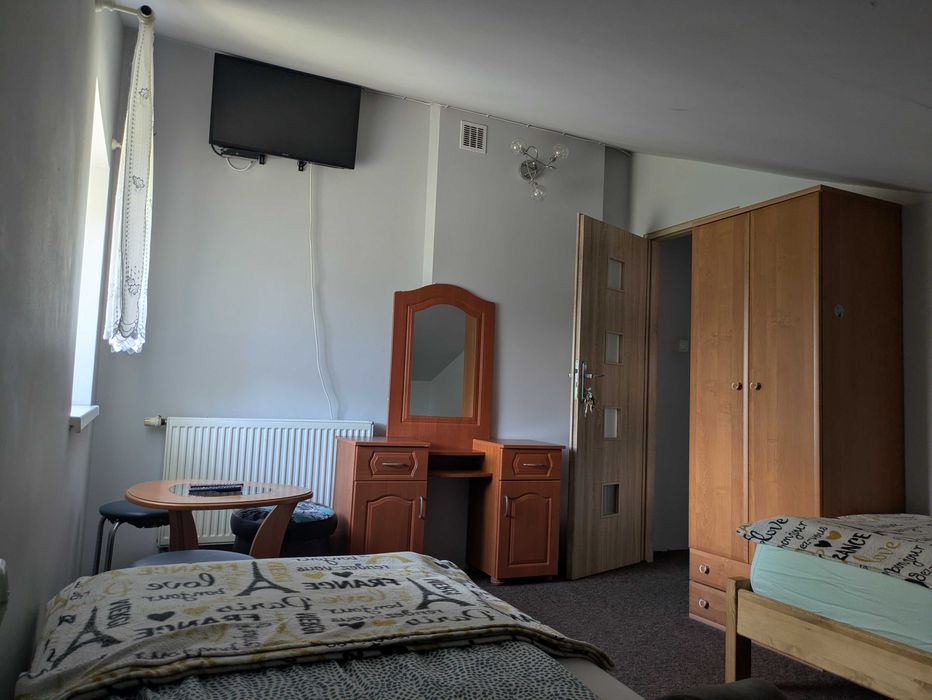 NOCLEGI MIESZKANIE POKOJE pracownicze wynajem hostel