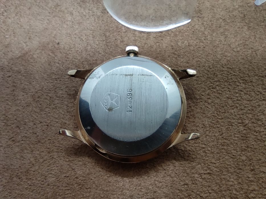 Zegarek Slawa sprawny Super Stan