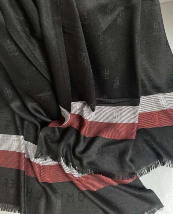 Жіночий шарф-палантин Tommy Hilfiger