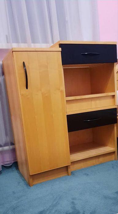 Тумбочки прикроватні набір