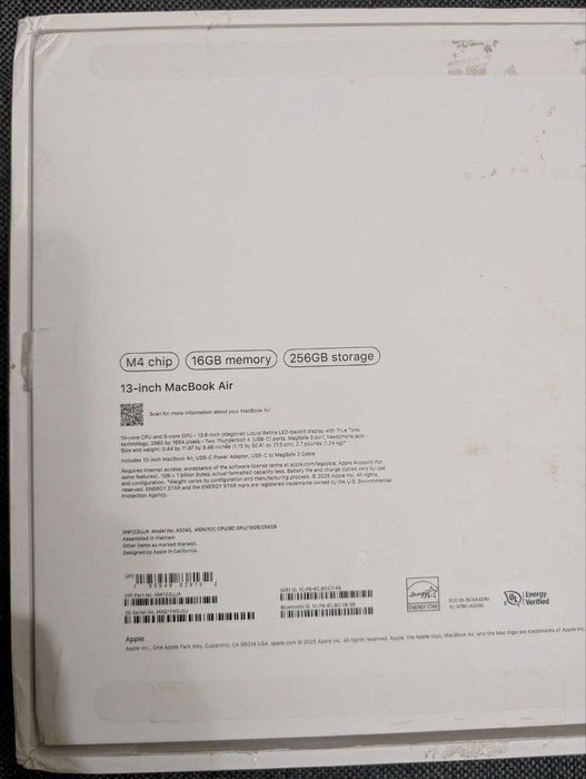 Майже новий MacBook Air 13 m4 16/256 за ціною макбука нео