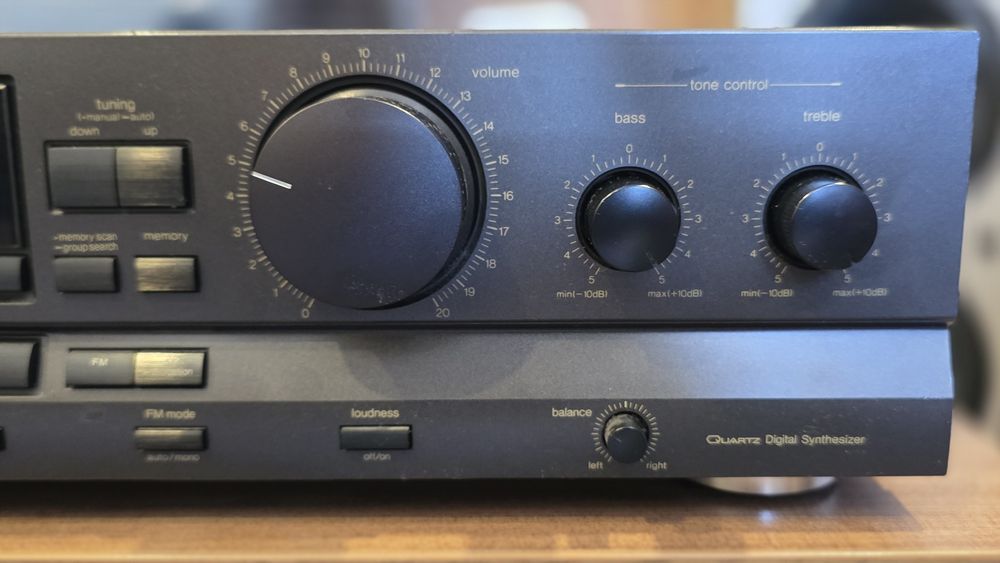 Amplituner Technics GX-100 z pilotem